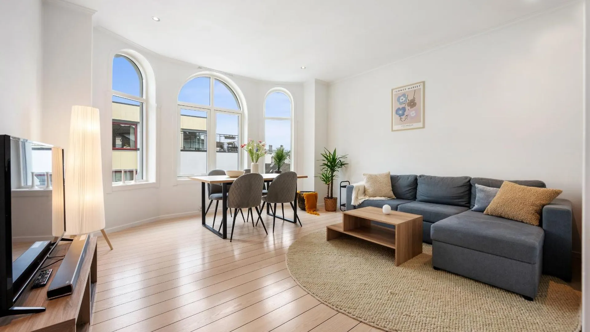 Modern Downtown Apartment With Great Views Bergen